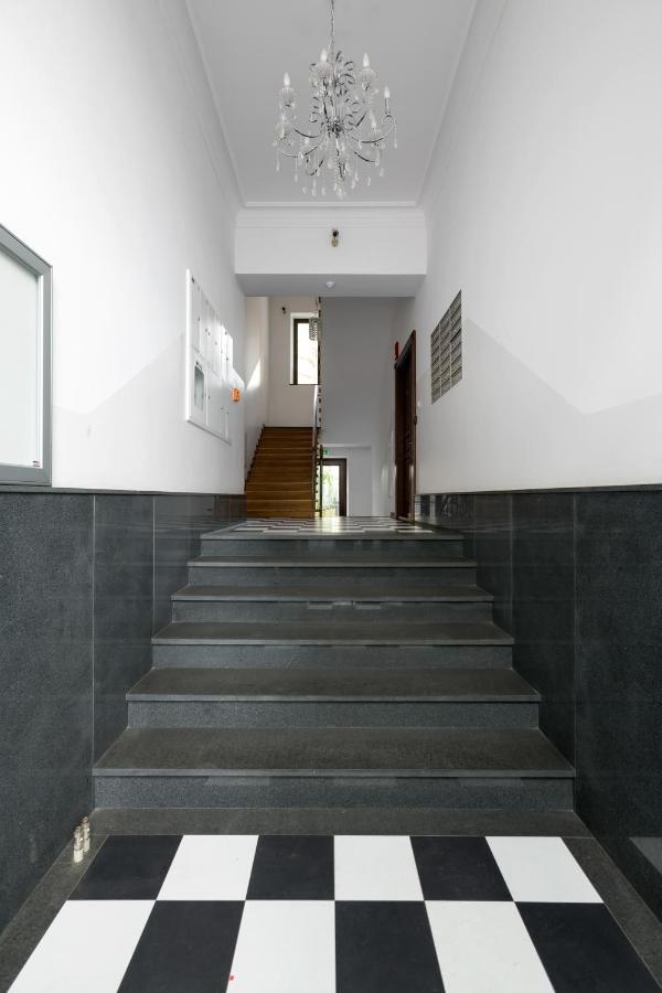 Discover Krakow Apartments - 5 Borowickiej St - Studio Next To Opera And Unity Centre Krakau Exterior foto