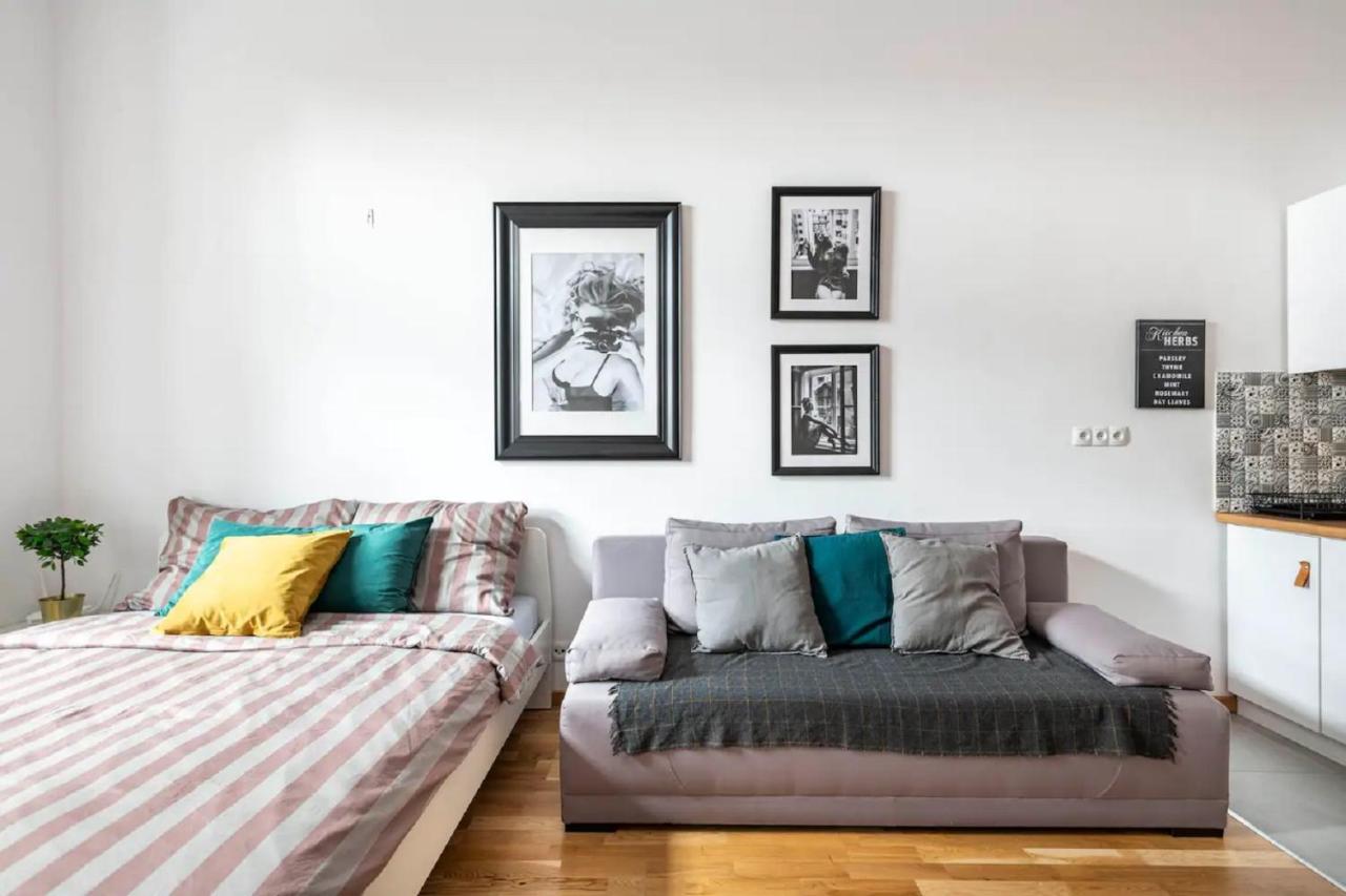 Discover Krakow Apartments - 5 Borowickiej St - Studio Next To Opera And Unity Centre Krakau Exterior foto